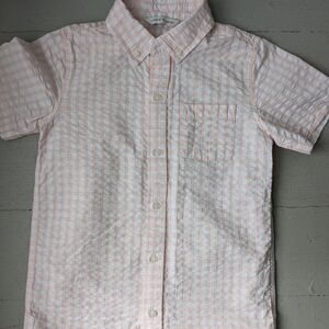 Light Pink Short-Sleeved Button Down Shirt with Subtle Pattern